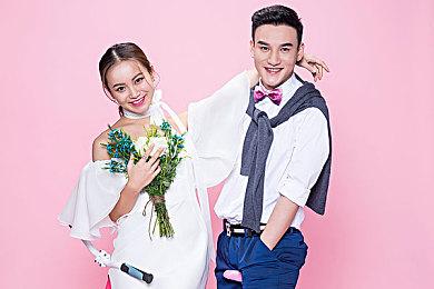 《巫师3》第一人称新Mod 支持探索战斗骑马等